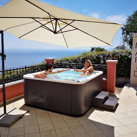Apartamento Grosszuegiges- Modernes Mit Terrasse Und Meerblick By Interhome *